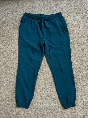 Fabletics Joggers